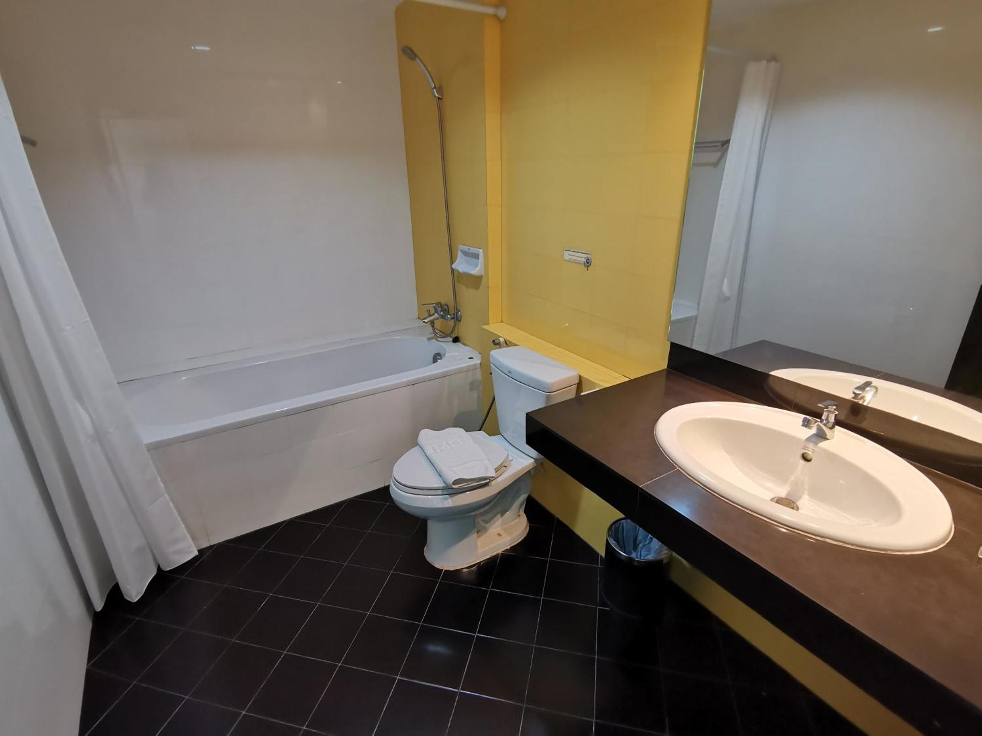 Twin Hotel Phuket Δωμάτιο φωτογραφία
